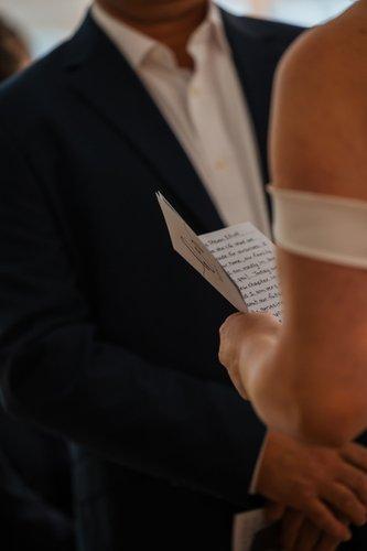 mobile - carousel-hero-element image-1